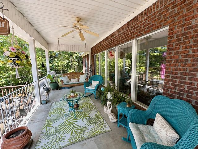 115 Larawood Point, Petal, MS 39465