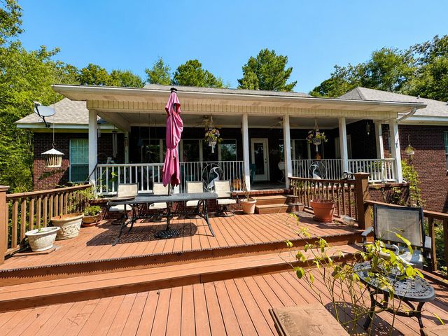 115 Larawood Point, Petal, MS 39465