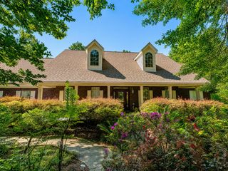 115 Larawood Point, Petal, MS 39465