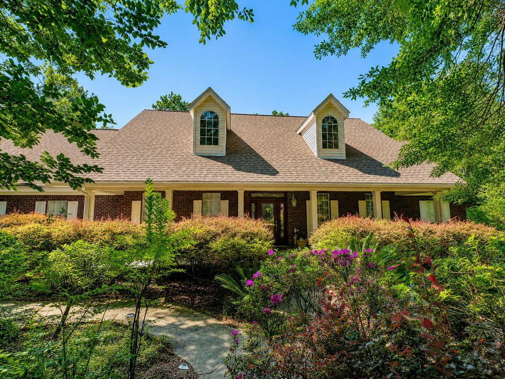 115 Larawood Point, Petal, MS 39465