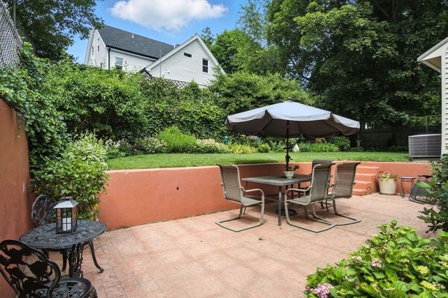 13 Leonard Street, Woburn, MA 01801