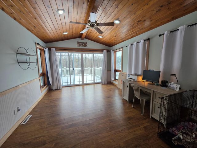 19671 Moose Point Road, Grand Rapids, MN 55744