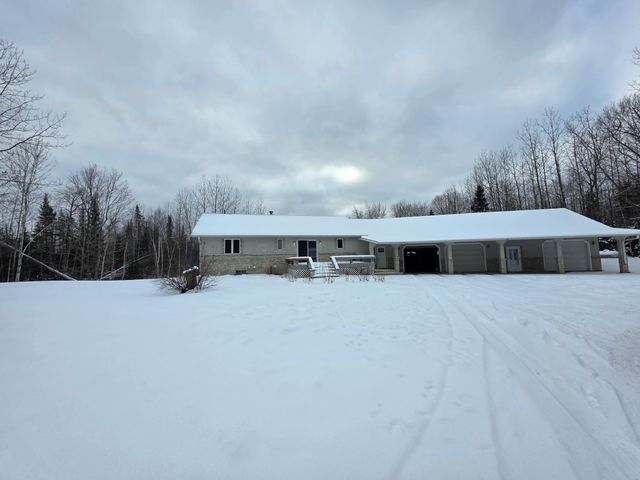 19671 Moose Point Road, Grand Rapids, MN 55744