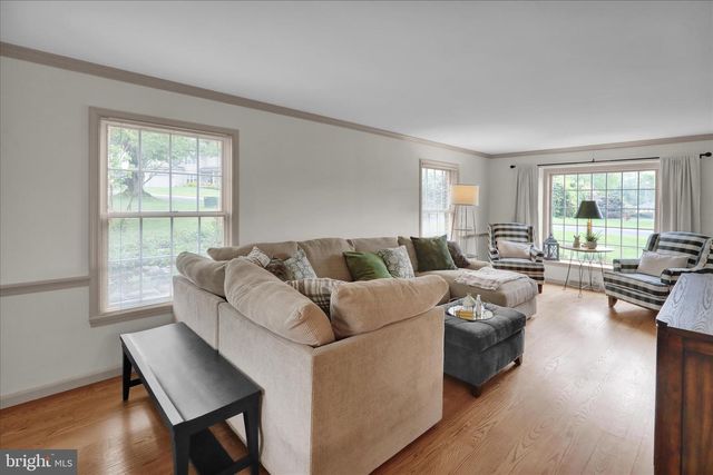 3101 ELM RD, Reading, PA 19605