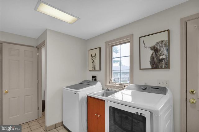 3101 ELM RD, Reading, PA 19605