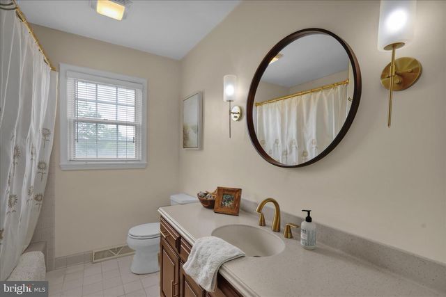 3101 ELM RD, Reading, PA 19605