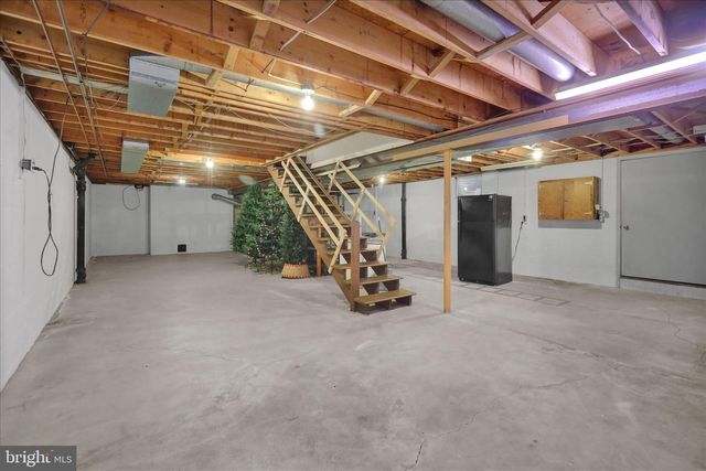 3101 ELM RD, Reading, PA 19605
