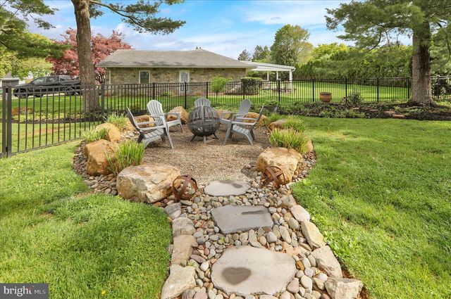 3101 ELM RD, Reading, PA 19605