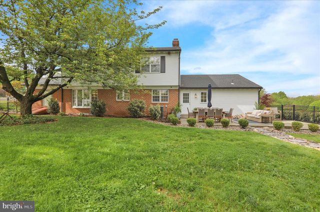 3101 ELM RD, Reading, PA 19605