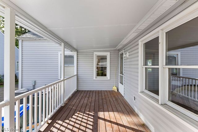 241 Van Buren Avenue, Cuyahoga Falls, OH 44221