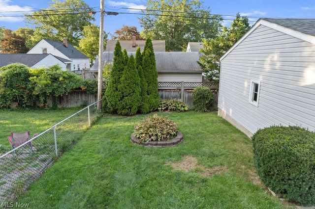 241 Van Buren Avenue, Cuyahoga Falls, OH 44221