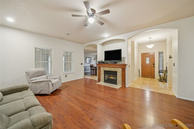 3321 Fairway Street, Claremore, OK 74019