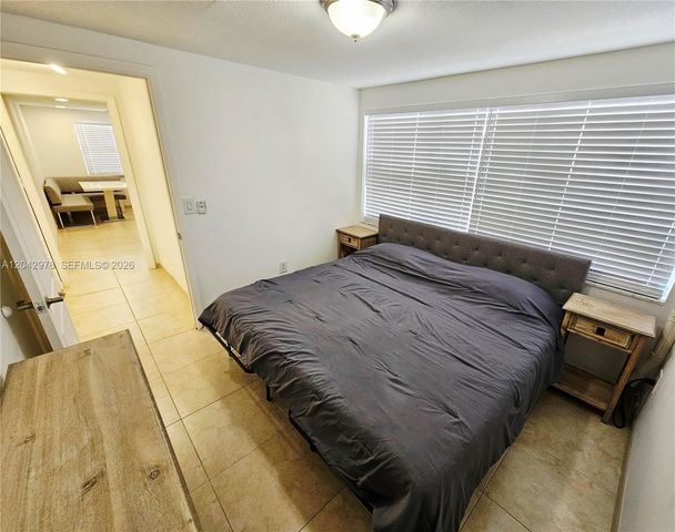 000 NW 51 AVE STUDIO, Miami, FL 33126