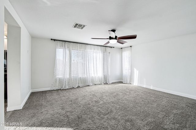 563 E KRISTA Way, Tempe, AZ 85284