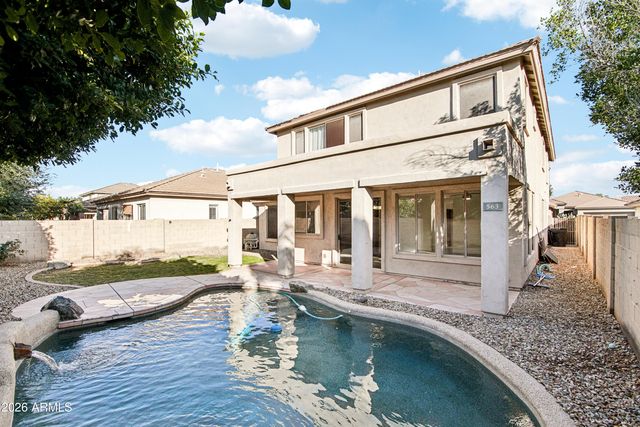 563 E KRISTA Way, Tempe, AZ 85284