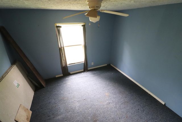 354 Garrett Avenue, Brooksville, KY 41004