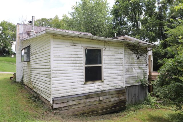 354 Garrett Avenue, Brooksville, KY 41004