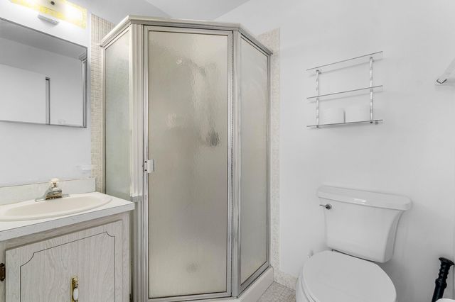 2835 SW 13th Street 202, Delray Beach, FL 33445