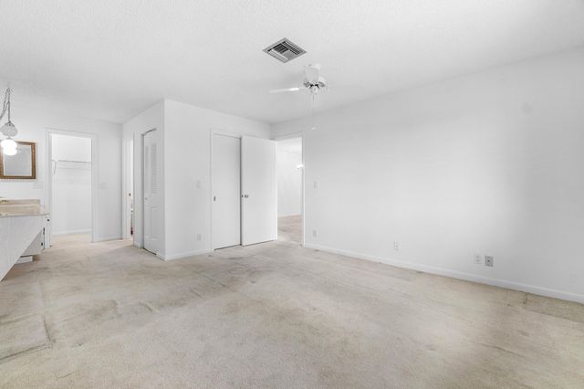 2835 SW 13th Street 202, Delray Beach, FL 33445