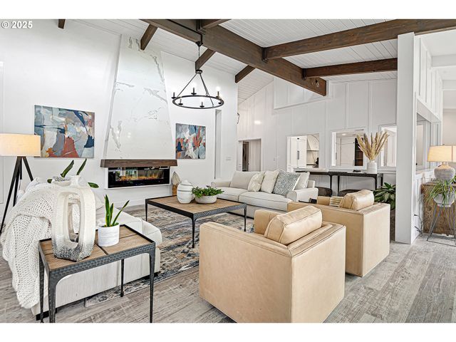 3220 Southshore Blvd, Lake Oswego, OR 97034