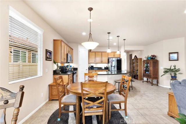 10212 Darby, Apple Valley, CA 92308