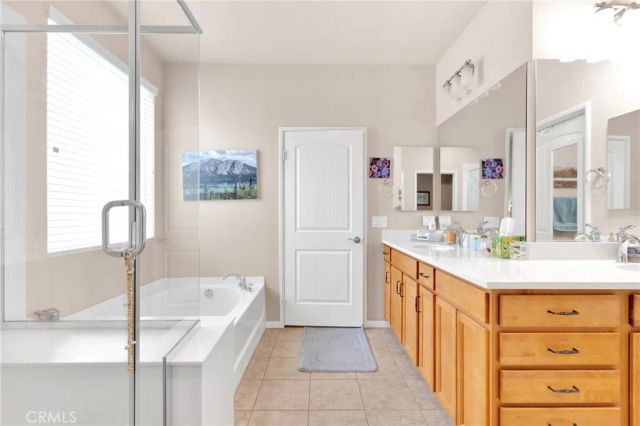 10212 Darby, Apple Valley, CA 92308