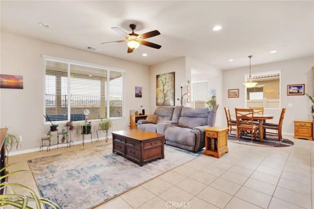 10212 Darby, Apple Valley, CA 92308