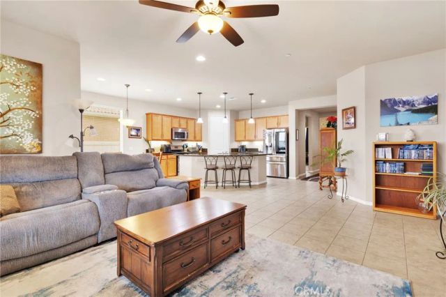 10212 Darby, Apple Valley, CA 92308