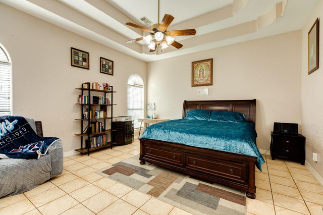 103 Wisteria Street, Richwood, TX 77531