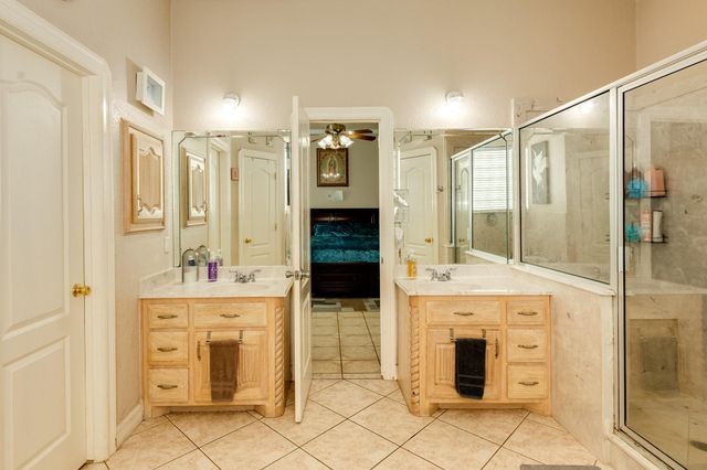 103 Wisteria Street, Richwood, TX 77531