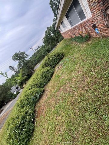 5 Fairhill, Oroville, CA 95966