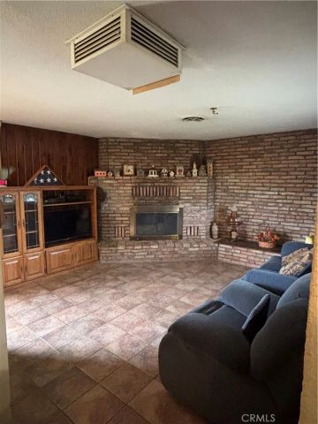 5 Fairhill, Oroville, CA 95966