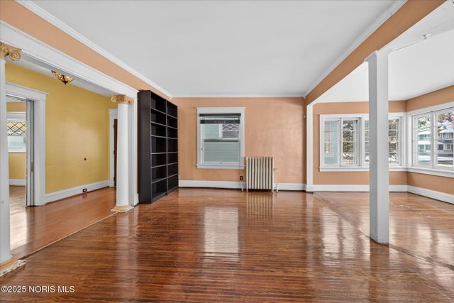 2512 Robinwood Avenue, Toledo, OH 43610