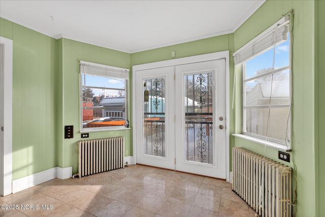 2512 Robinwood Avenue, Toledo, OH 43610