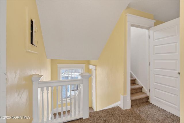 2512 Robinwood Avenue, Toledo, OH 43610