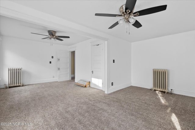 2512 Robinwood Avenue, Toledo, OH 43610