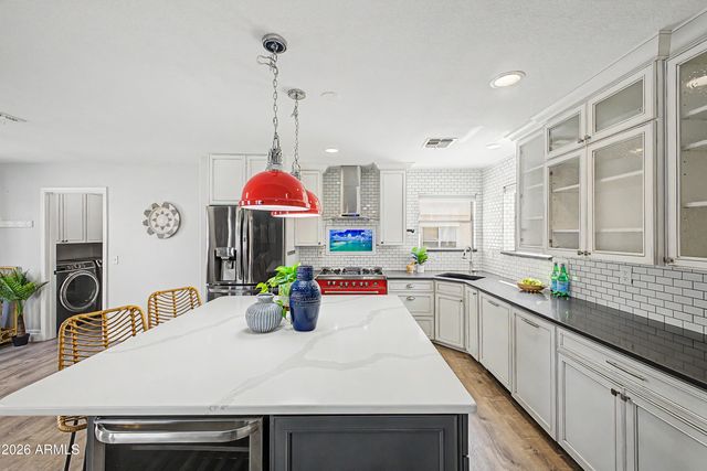 1312 E CLIFTON Avenue, Gilbert, AZ 85295