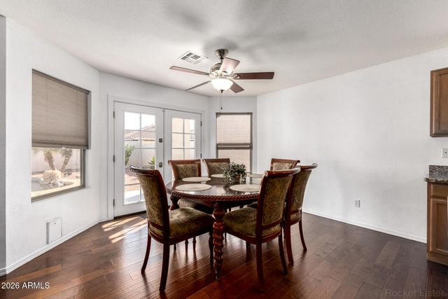 3135 W MOLLY Lane, Phoenix, AZ 85083