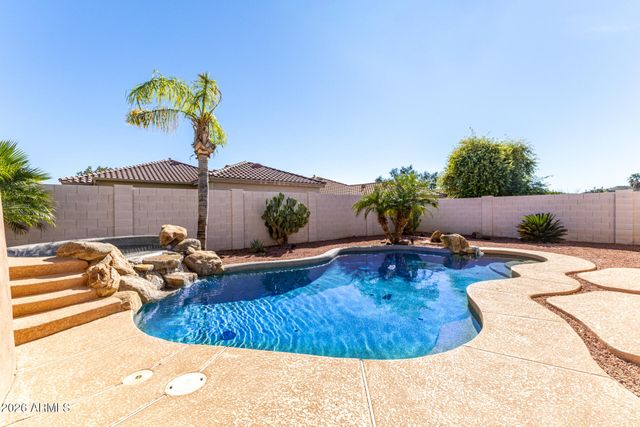 3135 W MOLLY Lane, Phoenix, AZ 85083