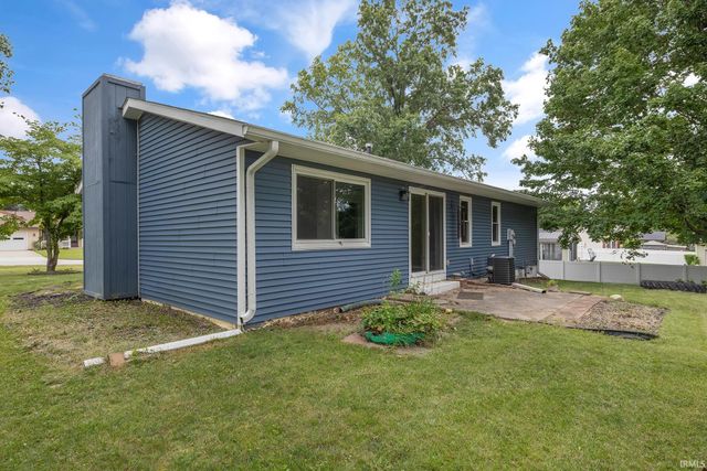 606 Claudia Lane, Middlebury, IN 46540