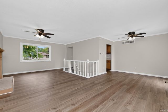 606 Claudia Lane, Middlebury, IN 46540