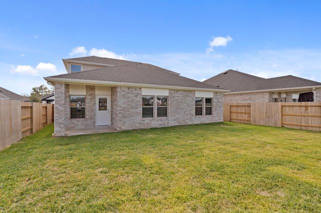 231 Magnolia Laurel Drive, Alvin, TX 77511