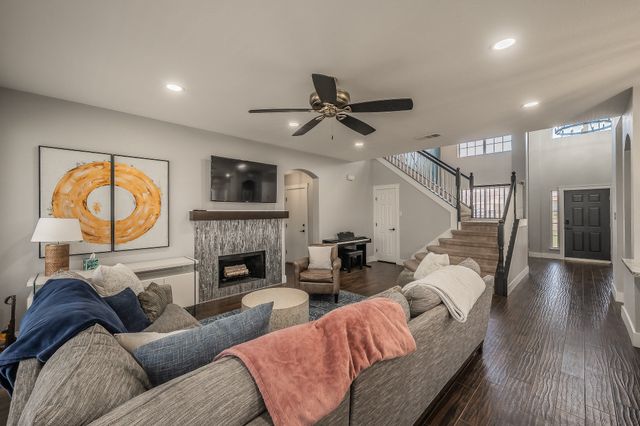 7924 Durgans Hill Court, Fort Worth, TX 76137