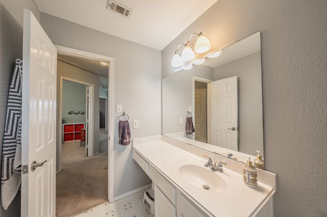 7924 Durgans Hill Court, Fort Worth, TX 76137