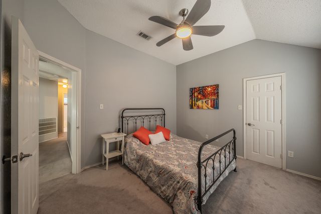 7924 Durgans Hill Court, Fort Worth, TX 76137