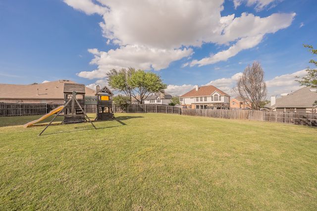 7924 Durgans Hill Court, Fort Worth, TX 76137