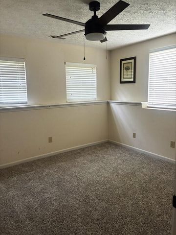 3066 Cattail Cove Lane, Burlington, KY 41005