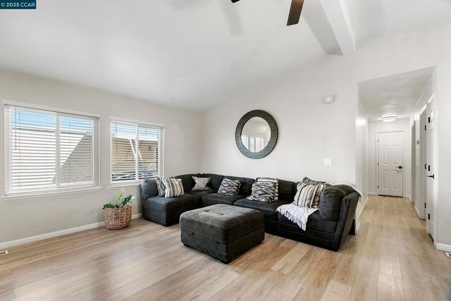 235 Hieber Dr, Pacheco, CA 94553