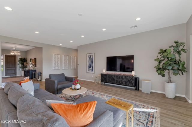 500 W Saguaro Arm Trail, Oro Valley, AZ 85755