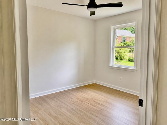 1645 Hickory Drive, Southaven, MS 38671